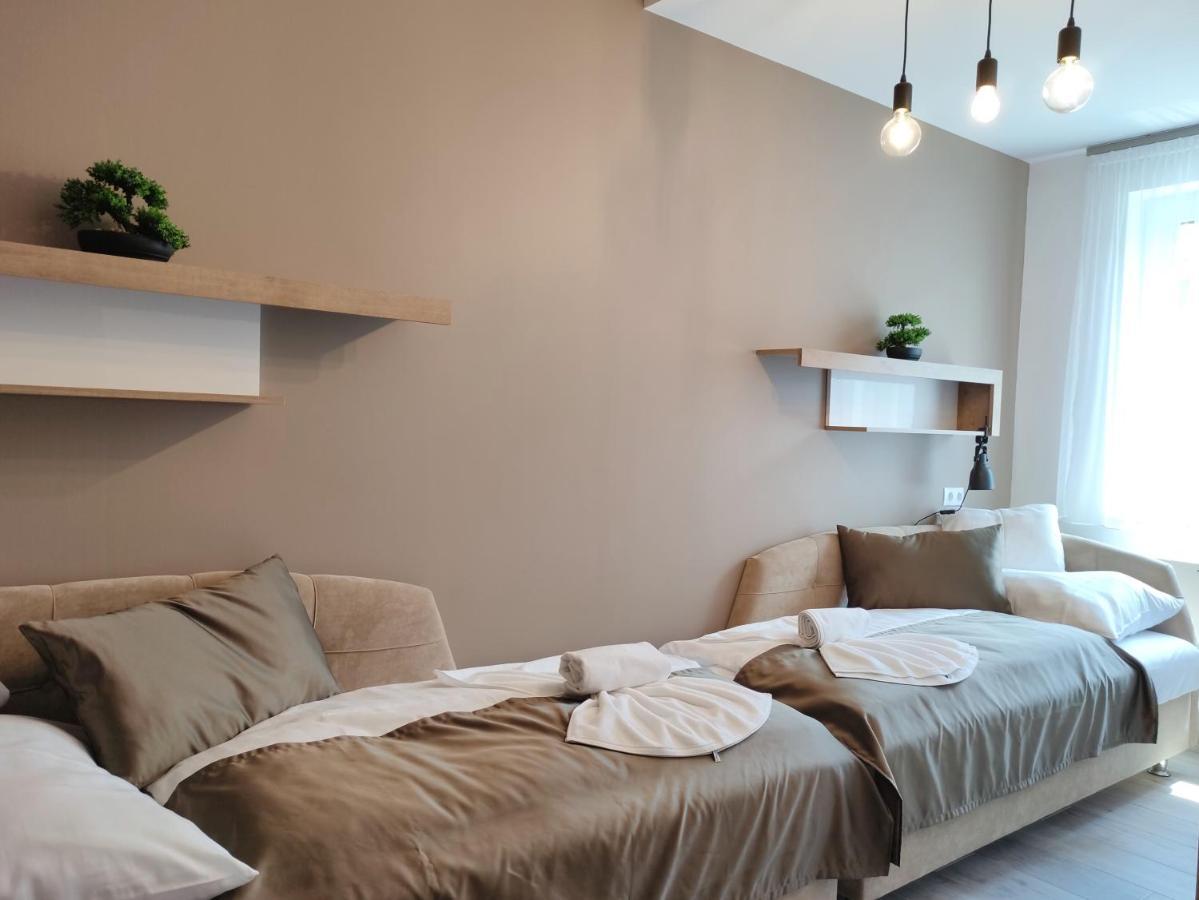 Royal Relax Apartman เคสเท ภายนอก รูปภาพ